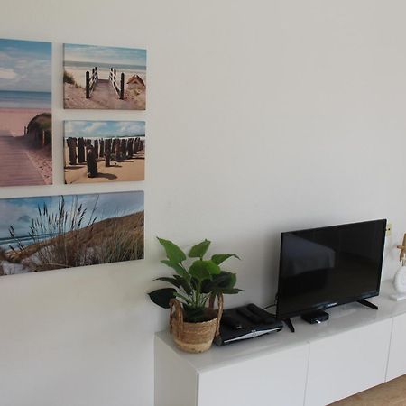 Bungalow With 2 Bedrooms And Roof Terrace In The Center Of La Zenia. Free Wifi. Orihuela Exterior photo